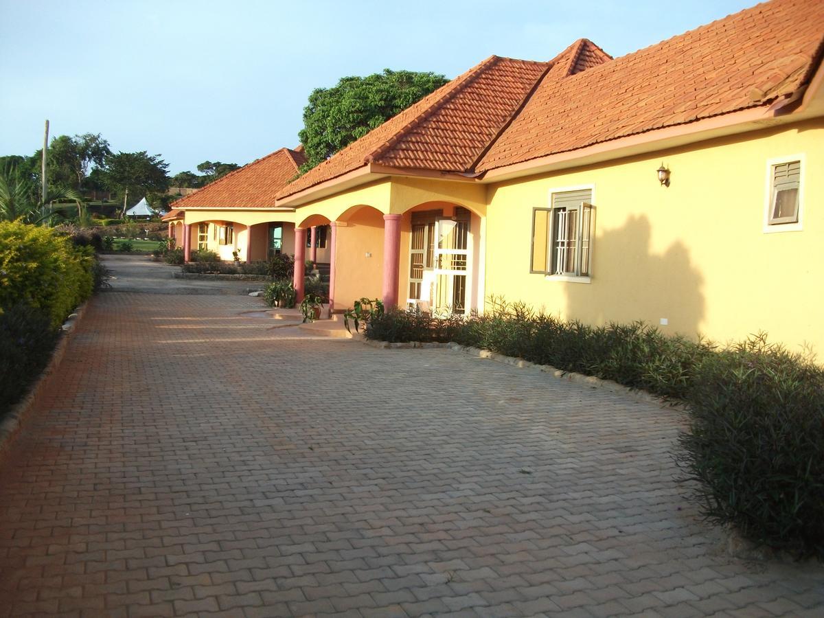 Peniel Beach Hotel Entebbe Kültér fotó